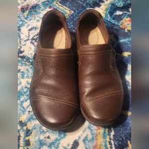 Clark's Comfort Collection Brown Leather Slip-On Shoes Size 7.5 Women's